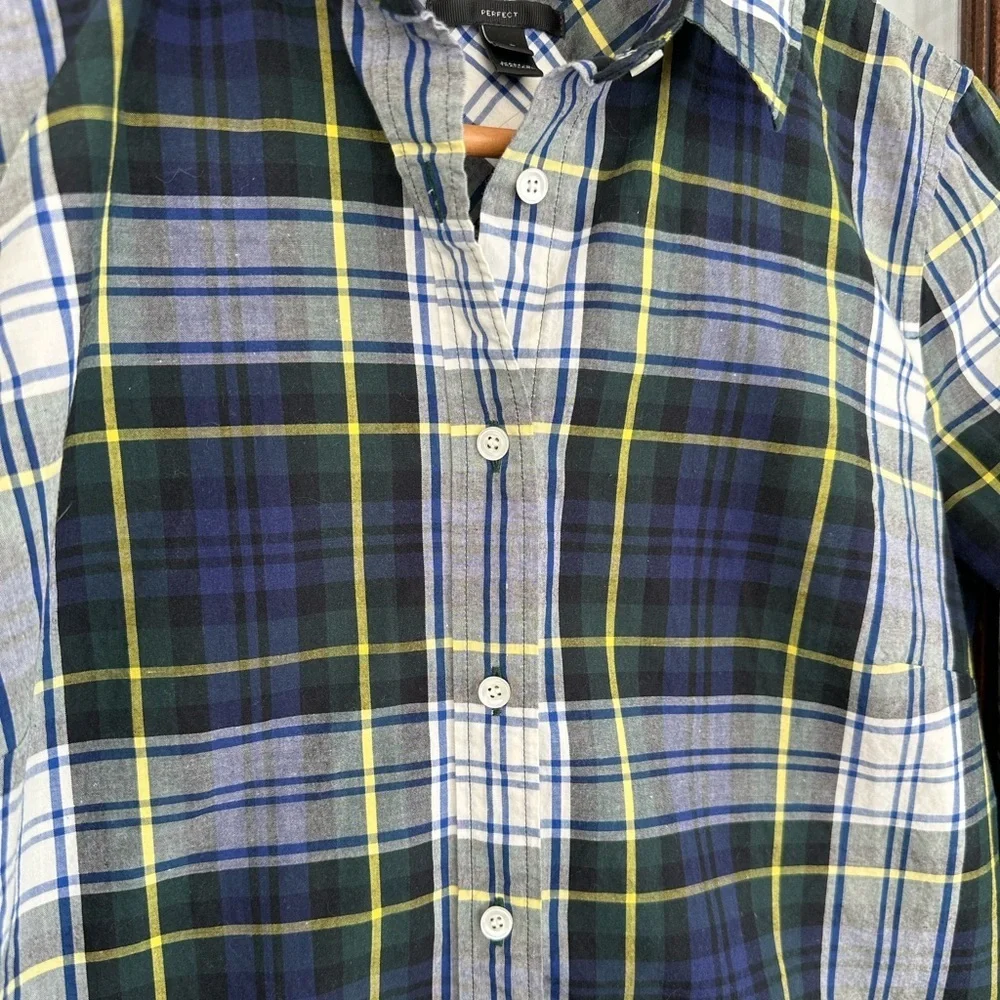 J Crew Perfect Shirt Women 2 Blue Tartan Plaid 100% Cotton Long Sleeve Button Up